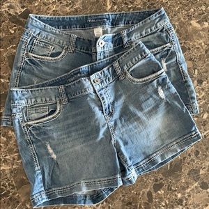 2 pairs of Maurices denim shorts size 14